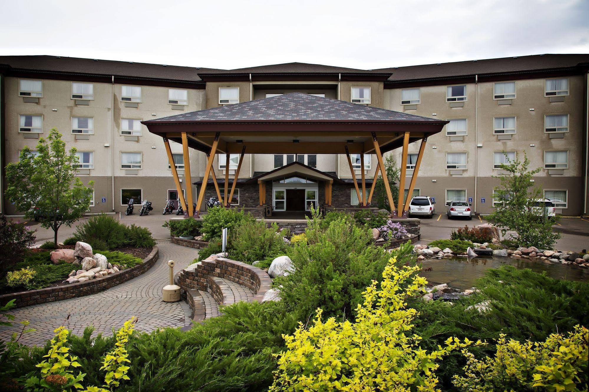 Gold Eagle Lodge North Battleford Esterno foto